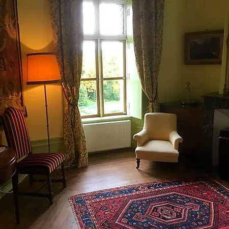 B&B Chateau De Villers-Châtel