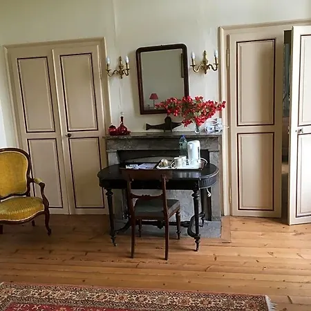 B&B Chateau De 3*