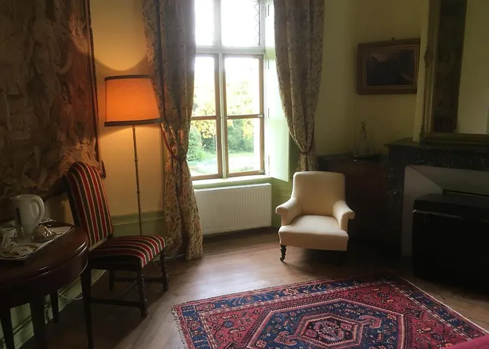 Chateau De 3* Villers-Châtel